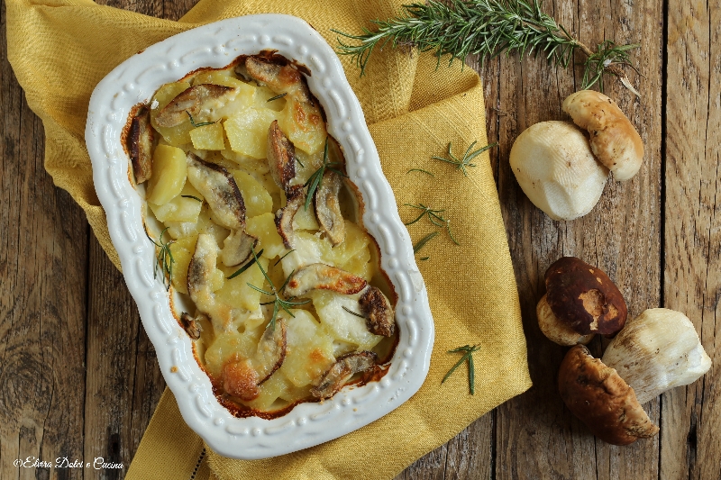 Sformato di patate funghi porcini e brie