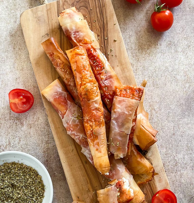 grissini di pasta fillo alla pizza